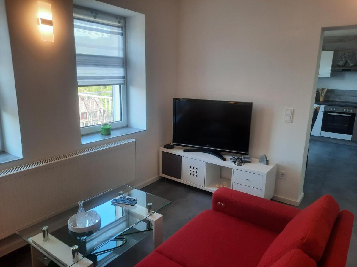 Exklusive Wohnoase Mit 3 Schlafzimmern Mwst Ausweisbar Grosser Balkon In Toller Lage Von Melsungen Exterior foto
