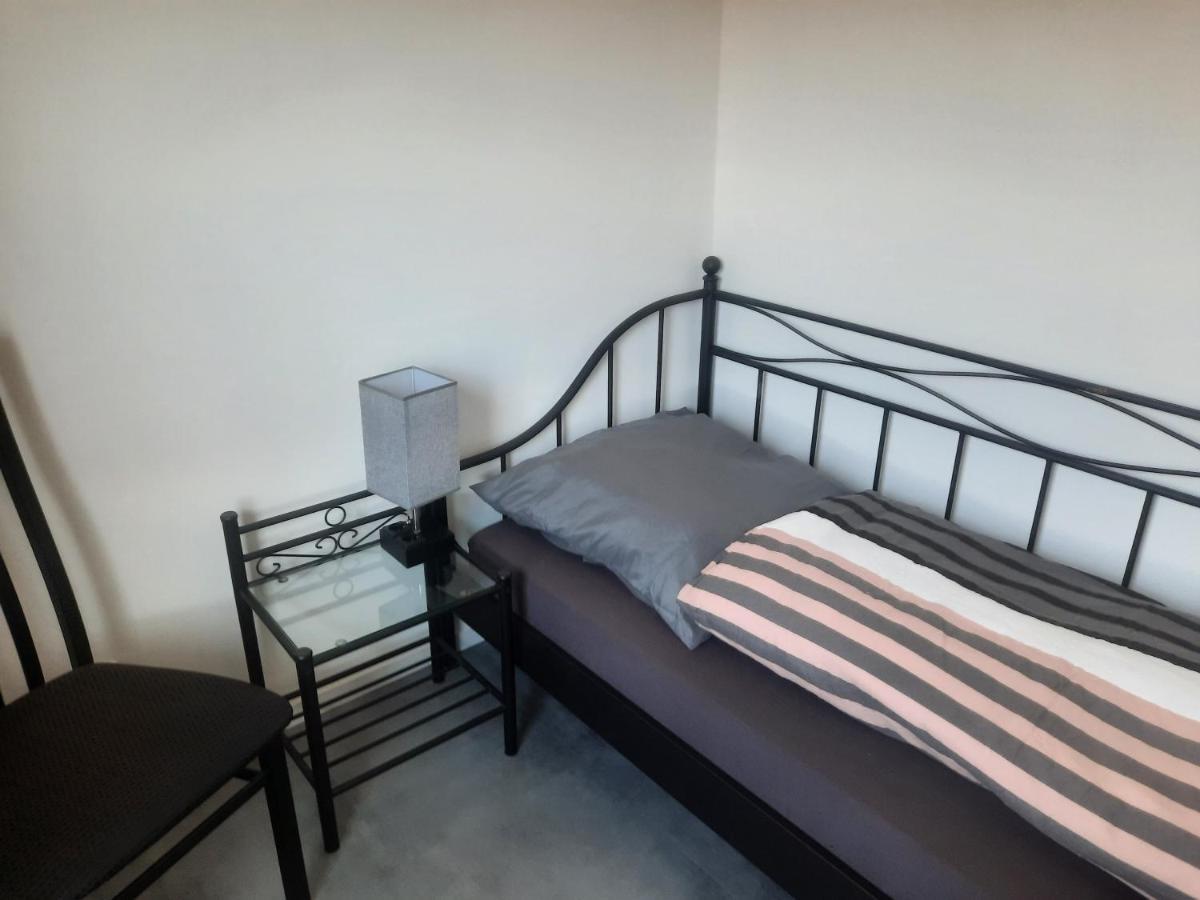 Exklusive Wohnoase Mit 3 Schlafzimmern Mwst Ausweisbar Grosser Balkon In Toller Lage Von Melsungen Exterior foto